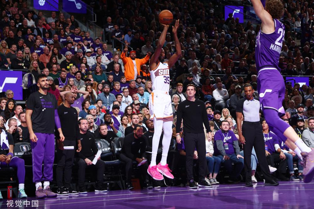 正在崭露头 正在崭露头