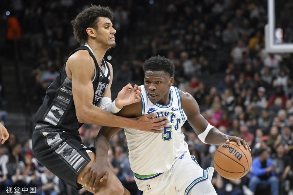 孙颖莎是如 孙颖莎是如